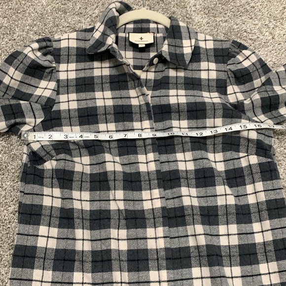 Tuckernuck Gray Plaid Fleece Long Sleeve Button Down Shirt - Picture 7 of 8